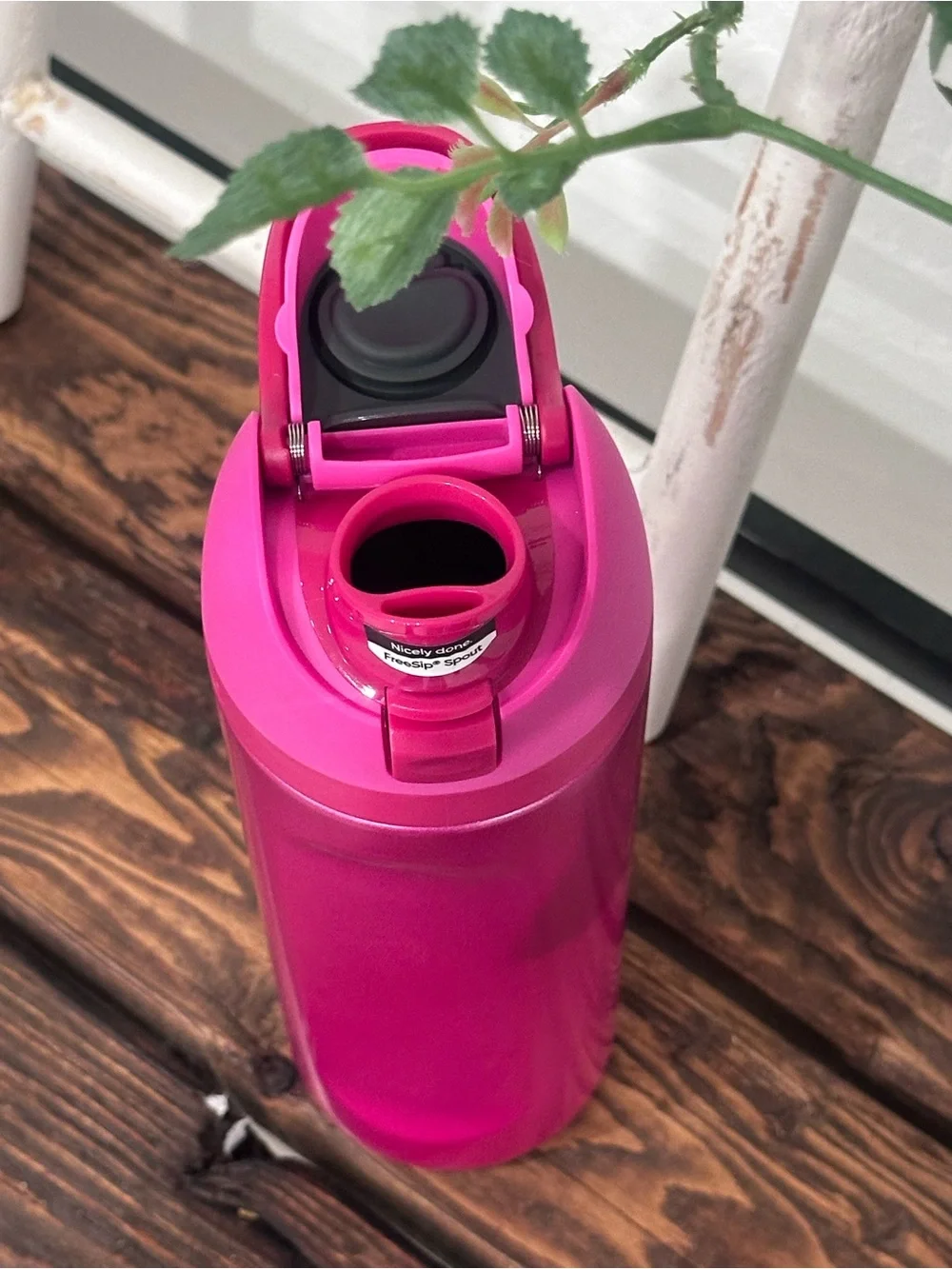 Owala Pink Drink Vibes 24oz FreeSip Limited Edition Starbucks Release